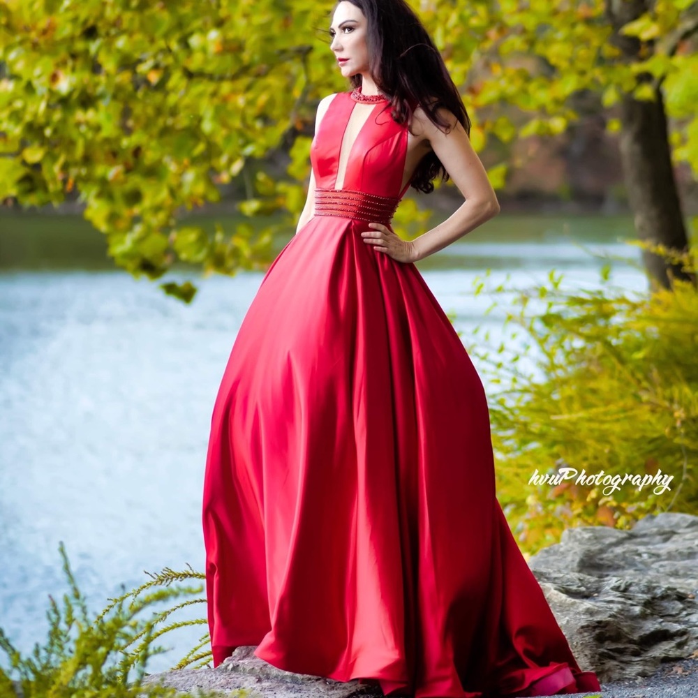 Sherri hill dress pageant ball gown red 2